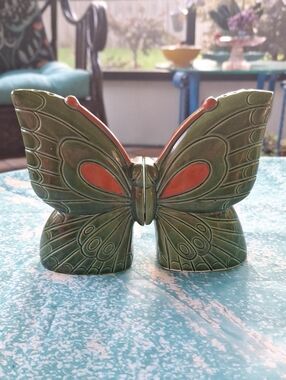 Large Vintage 1970s Green Ceramic Butterfly Salt & Pepper Shakers
